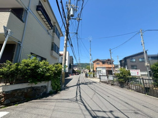 【前面道路含む現地写真】 | 高槻市淀の原町　中古戸建