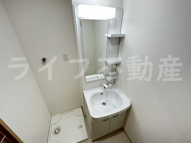 badge tomoi Est Ⅳの洗面所|忙しい朝には欠かせない洗面所です