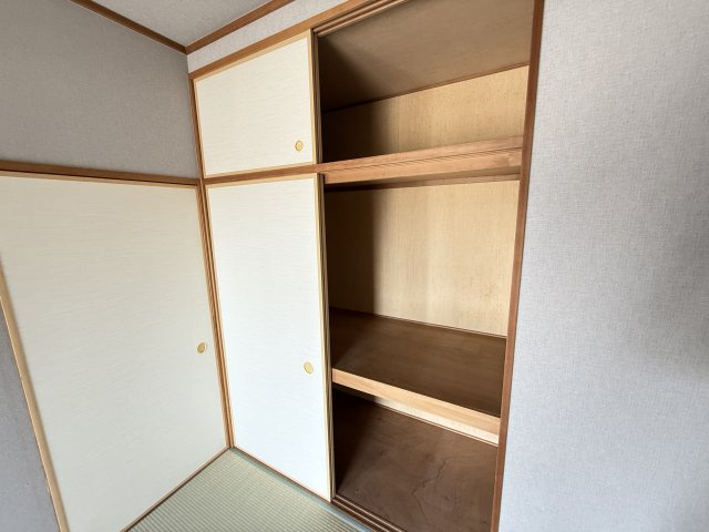 プレステージ明石魚住Ⅲの和室