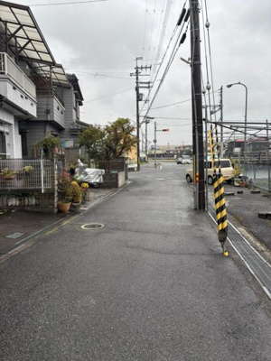 【前面道路含む現地写真】 | 北葛城郡河合町大字西穴闇中古戸建