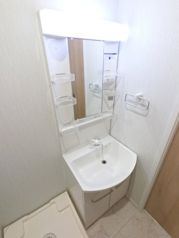 KAIROSの独立洗面台