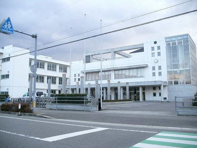 アットホーム石井の周辺|石井小学校まで230m