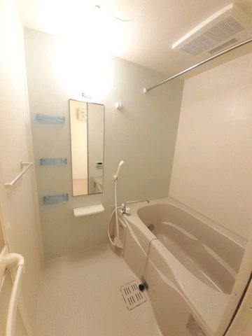 イリーデの浴室|コンパクトで使いやすいお風呂です