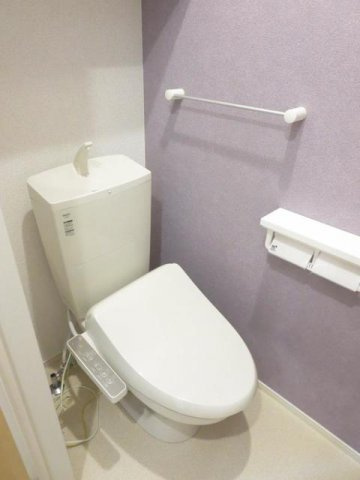 シエロアズール　Ｂのトイレ|落ち着いたトイレです