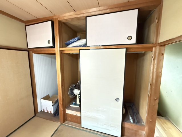 貝塚市窪田　中古戸建の収納