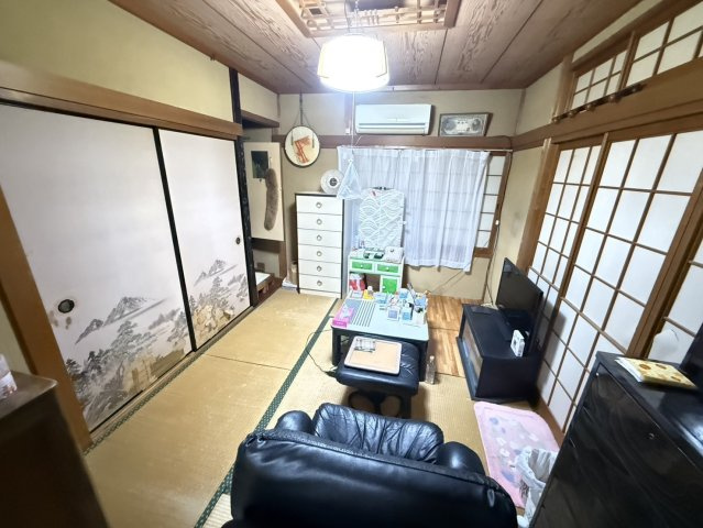 貝塚市窪田　中古戸建の和室