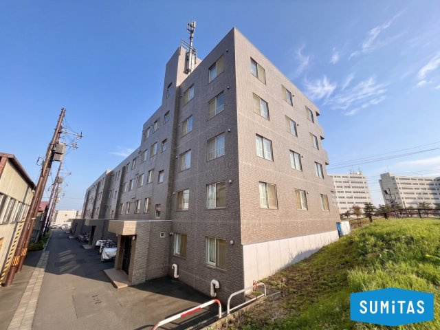 リバーサイド元町館