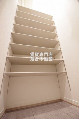 【収納】 | プラム清新一丁目 | たっぷりウォークインシューズ収納♪