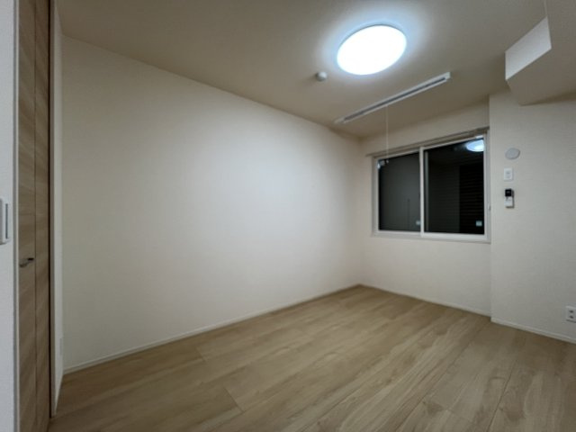 ガーデンテラスの寝室|ゆとりの広さです