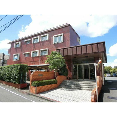 【外観】 | ヒルトップマンション | 鉄筋コンクリート造のがっちりとした建物。