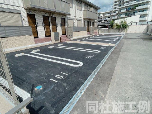 FLEUR de LIEN Ⅰの駐車場