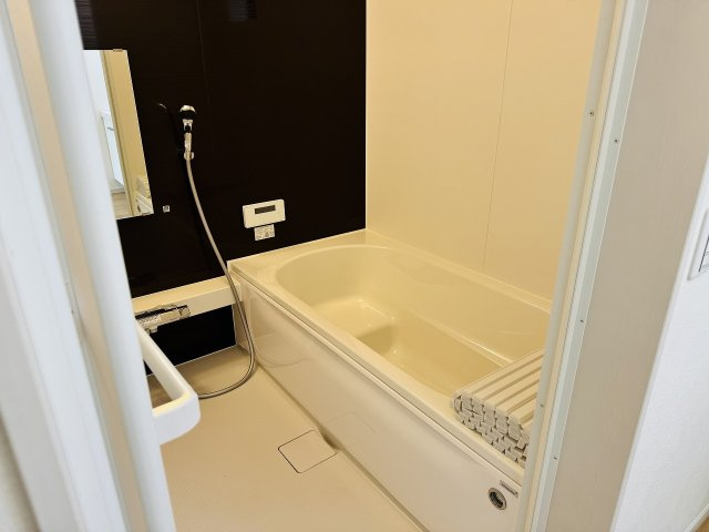 八王子市　片倉町　新築一戸建て　２２期の浴室|～浴室暖房乾燥機能付き　遅い時間のお洗濯や、梅雨・花粉の時期など大活躍です～