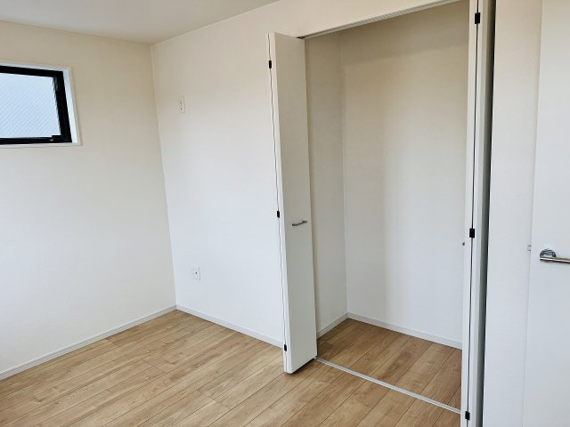 八王子市　片倉町　新築一戸建て　２２期の収納|～収納力の高いクローゼット完備～