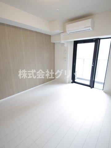 LEXE横濱関内の洋室