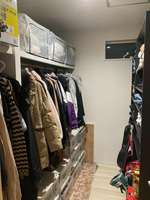 みよし市黒笹いずみ２丁目　貸家の収納