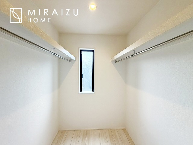 【子供部屋】 | 日当たりの良いお家は嬉しいですよね。それぞれ価値観が分かれる箇所です、実際に内覧して日当たりの心地よさをご体感下さいね♪
