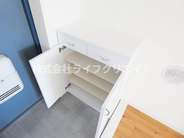 ドゥエル川端のその他