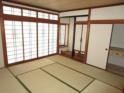 戸坂出江1丁目の和室