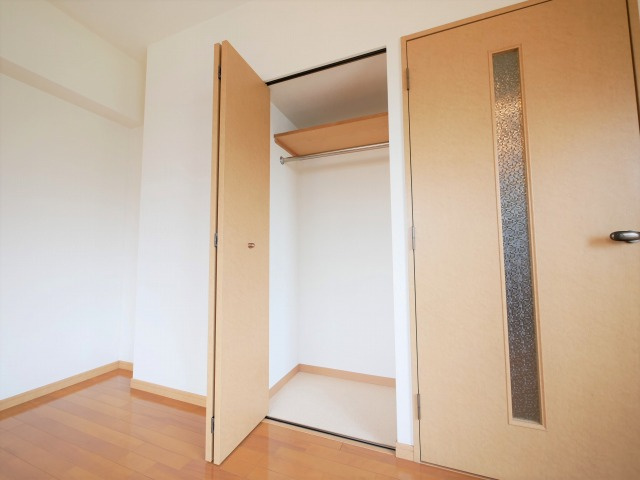 大阪市西区西本町２丁目の賃貸マンションの収納