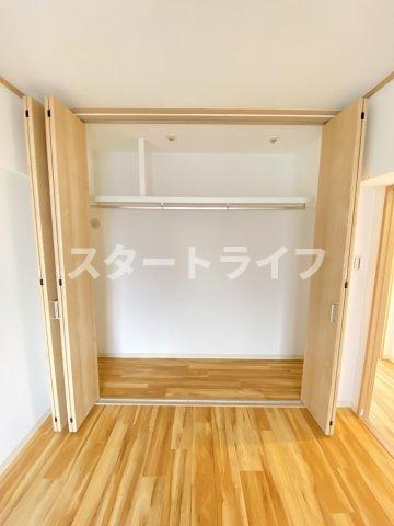 大阪市淀川区西宮原１丁目の賃貸マンションの収納