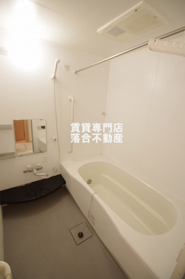 【浴室】 | SOLEIL | 大きな一坪風呂♪浴室乾燥機付き