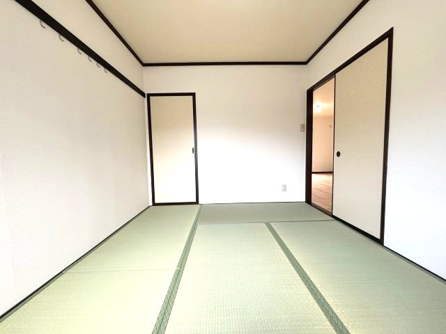 フレグランス錦の和室