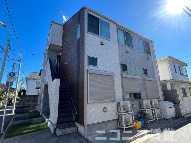 杉並区成田東５丁目のアパートの外観