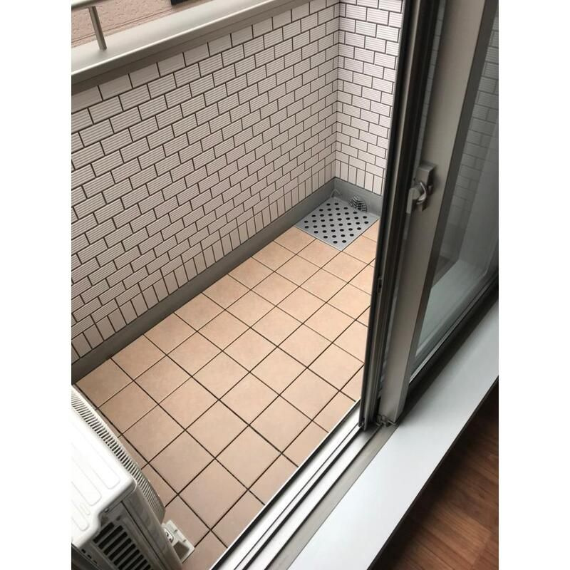 tavolozza Kamisawaのバルコニー