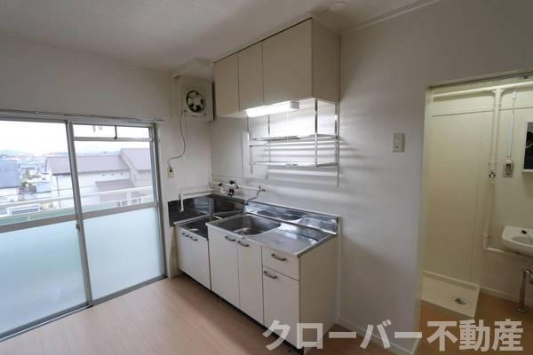 ビレッジハウス詫間2号棟のキッチン|ビレッジハウスの同一物件・同一タイプの間取りの写真です