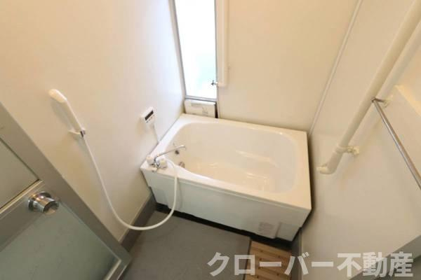 ビレッジハウス詫間2号棟の浴室|ビレッジハウスの同一物件・同一タイプの間取りの写真です