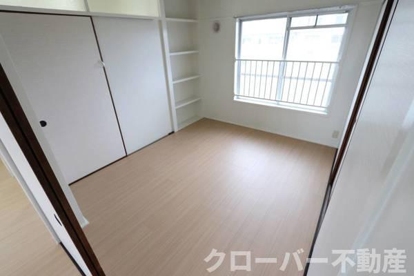 ビレッジハウス詫間2号棟の居間・リビング|ビレッジハウスの同一物件・同一タイプの間取りの写真です