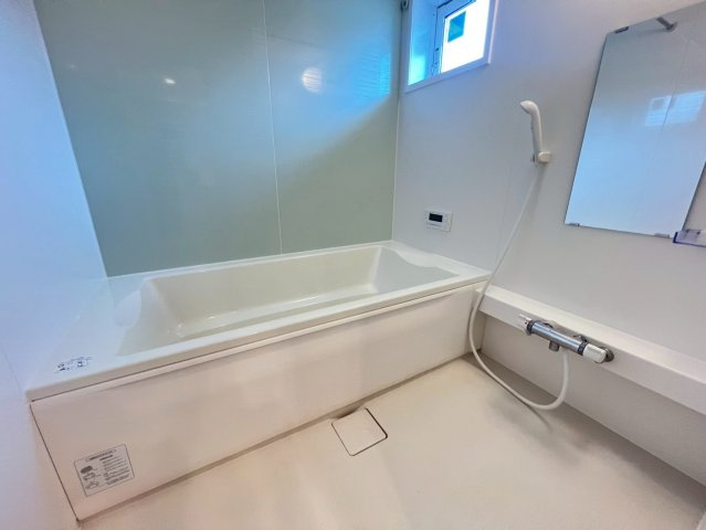 ラークヒルズの浴室
