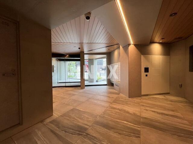 横浜市南区睦町１丁目の賃貸マンションのロビー