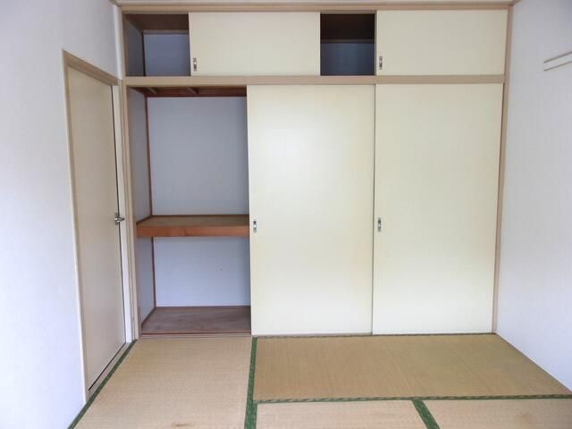 コーポパトリニアの収納