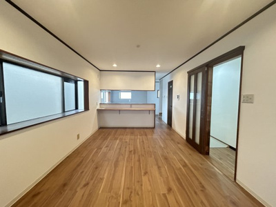 【居間・リビング】 | 岸和田3丁目戸建賃貸