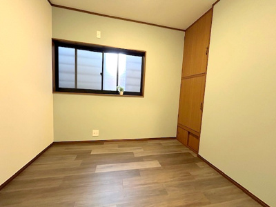 【洋室】 | 枚方市渚栄町戸建