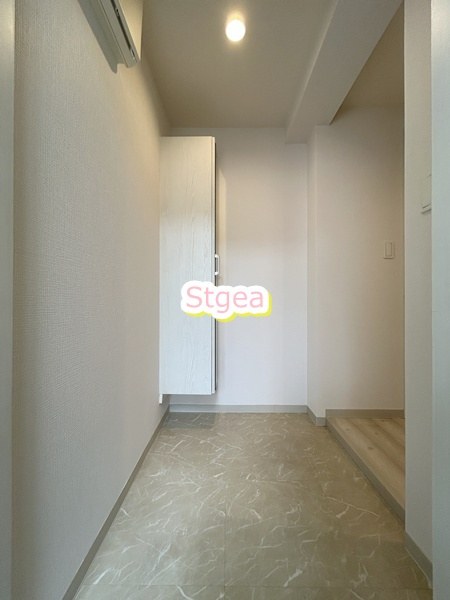 上小-MSKの玄関