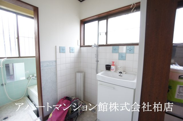 Casa Felice NODAの独立洗面台