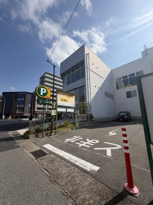 【駐車場】 | ラルーチェ本庄町