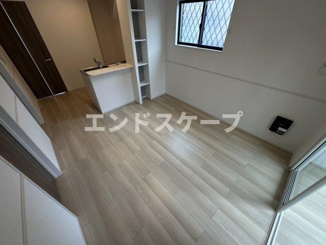 クリスタル　パレスの居間・リビング|高崎、前橋のお部屋探しはエンドスケープまで！お客様の理想お聞かせ下さい♪