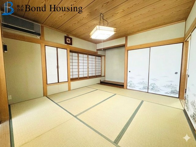 南側開放感のある庭あり　朝谷町　中古戸建の和室