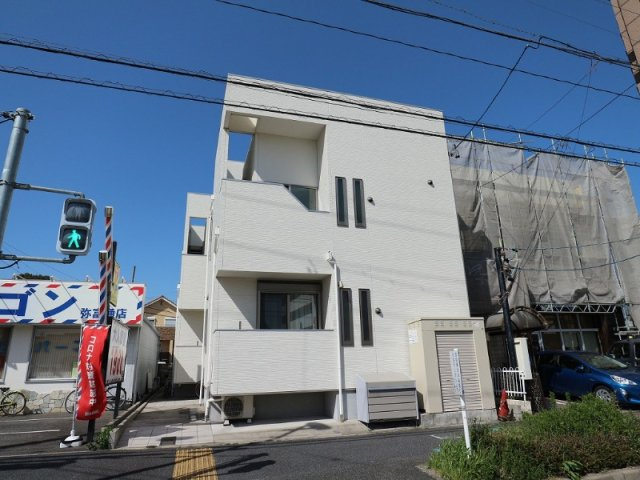 GRANDTIC青山