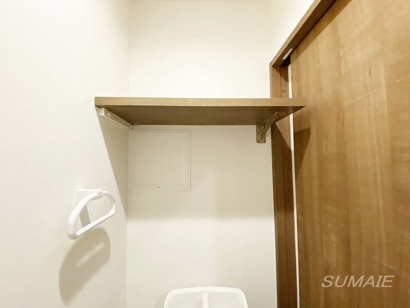 グラントレ宮城の収納|トイレ上部の棚です