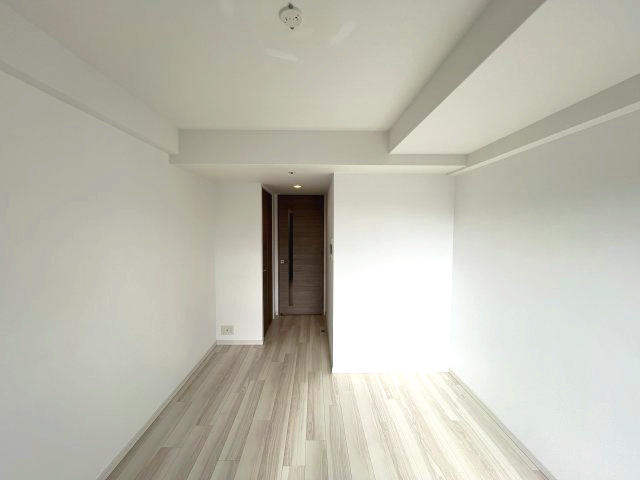 S-RESIDENCE新大阪WESTの洋室