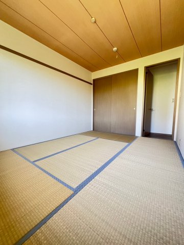 サンビレッジ南春日丘F棟の寝室