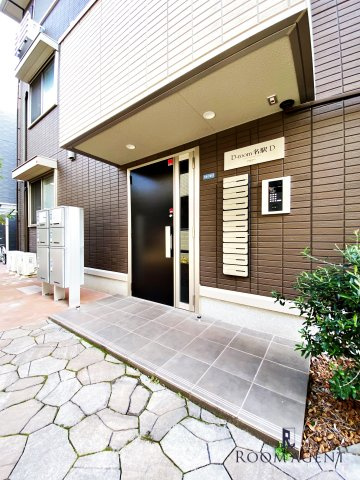 D-room名駅 D棟のエントランス