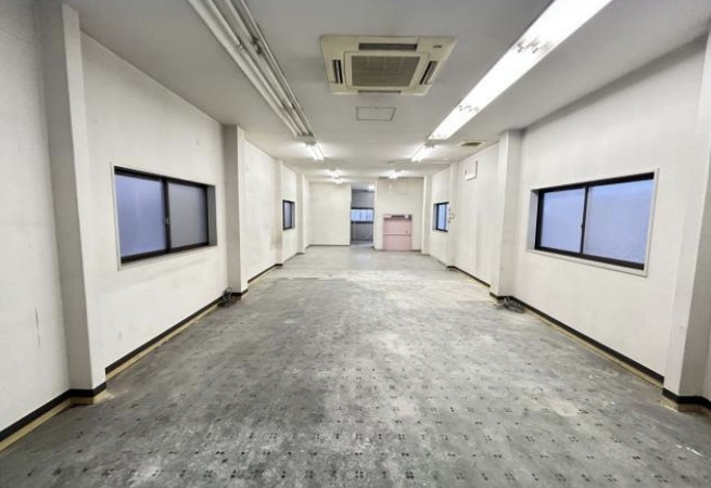 浪速区幸町３丁目の洋室