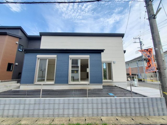 吉川市　中曽根2丁目　新築戸建　全2棟