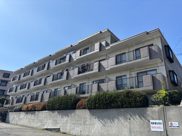 ファミール麻生