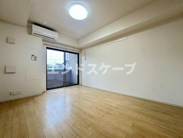 アンバー　レジデンスの居間・リビング|高崎、前橋のお部屋探しはエンドスケープまで！お客様の理想お聞かせ下さい♪